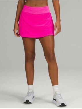 Lululemon Pace Rival Mid-Rise Skirt *Long
Pow Pink W8AADT size 10 rare color